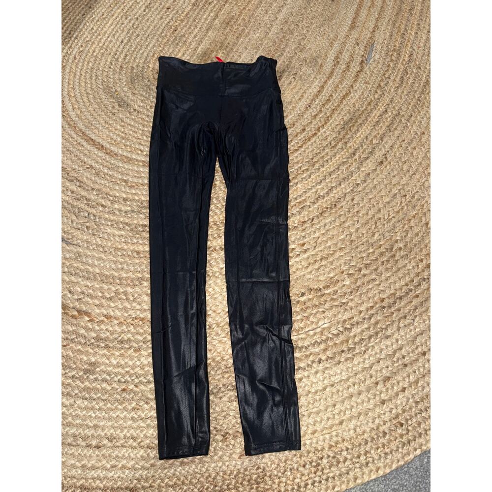 SPANX faux leather leggings size medium
